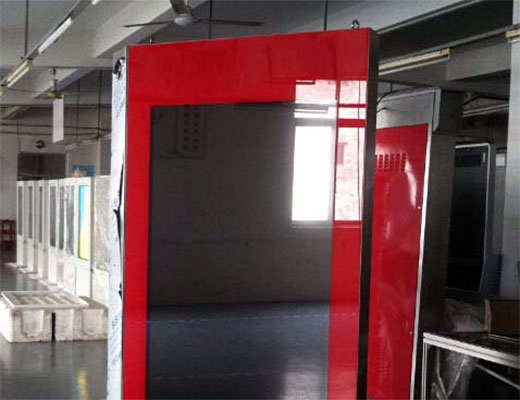 70" MULTI-TOUCH SCREEN TOTEM KIOSKS